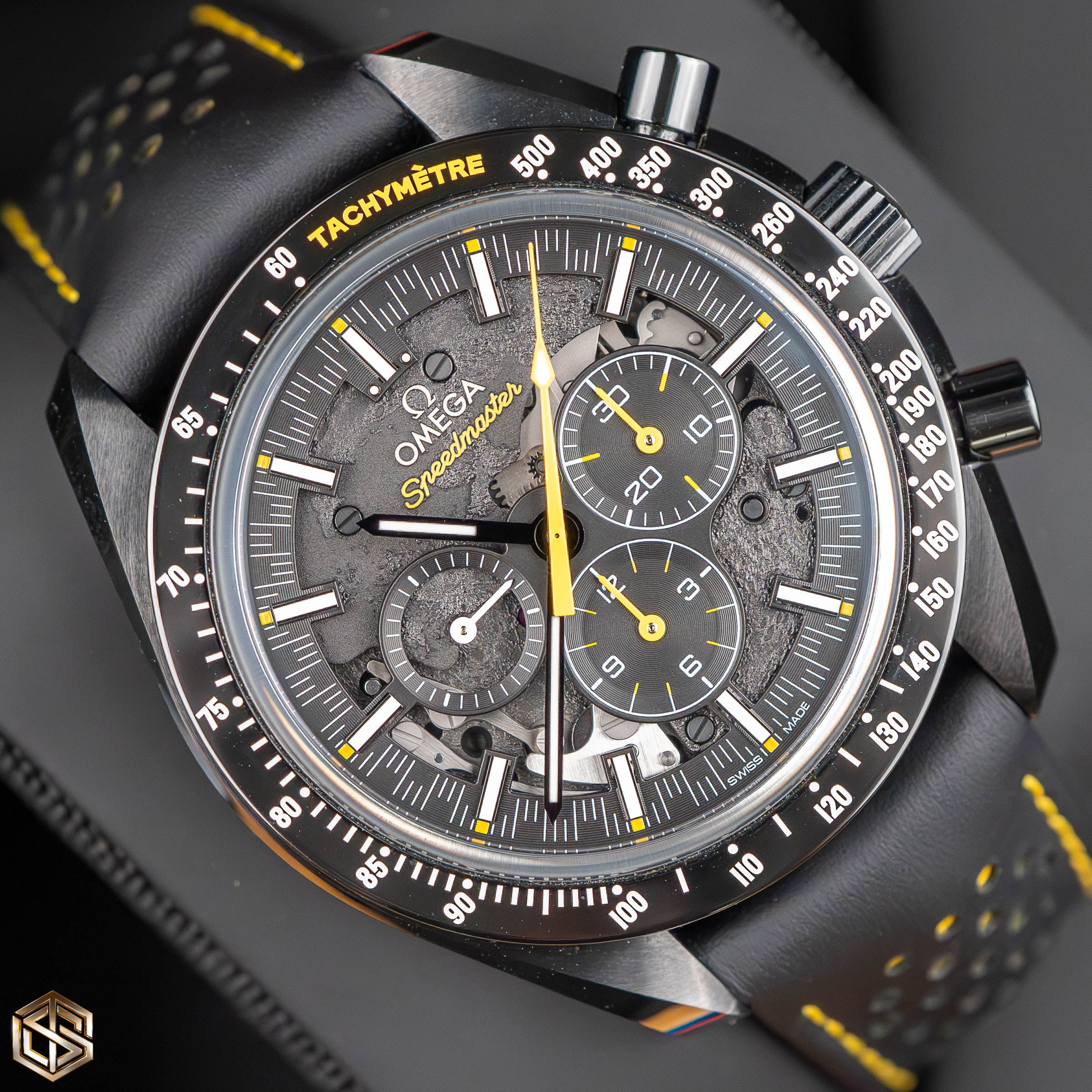 Omega 311.92.44.30.01.001 Speedmaster Apollo 8 Dark Side of the