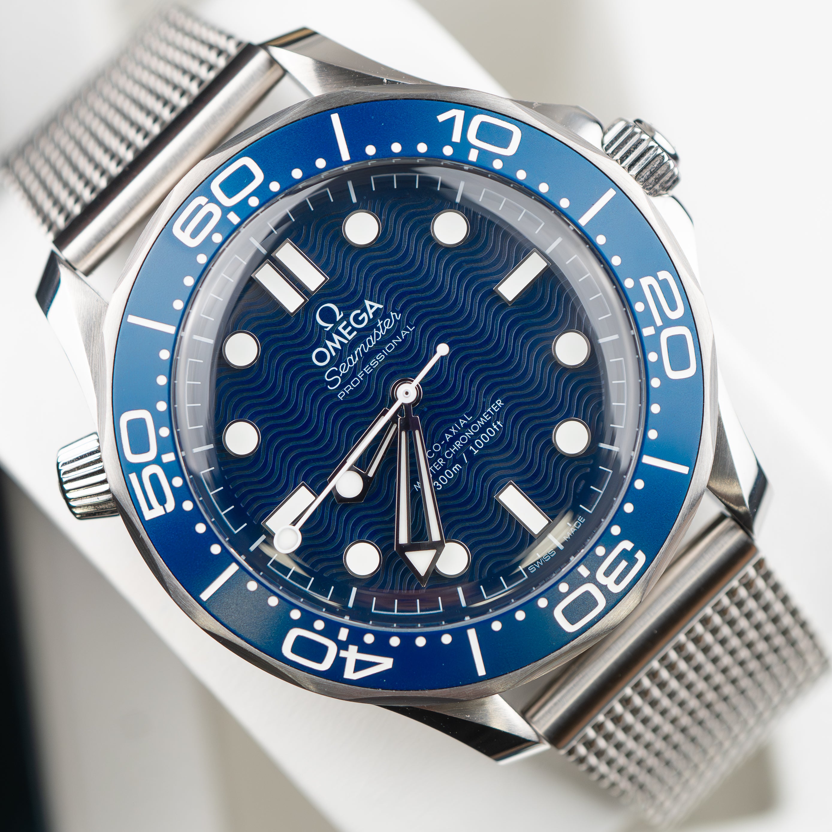 Omega seamaster professional sale blue dial