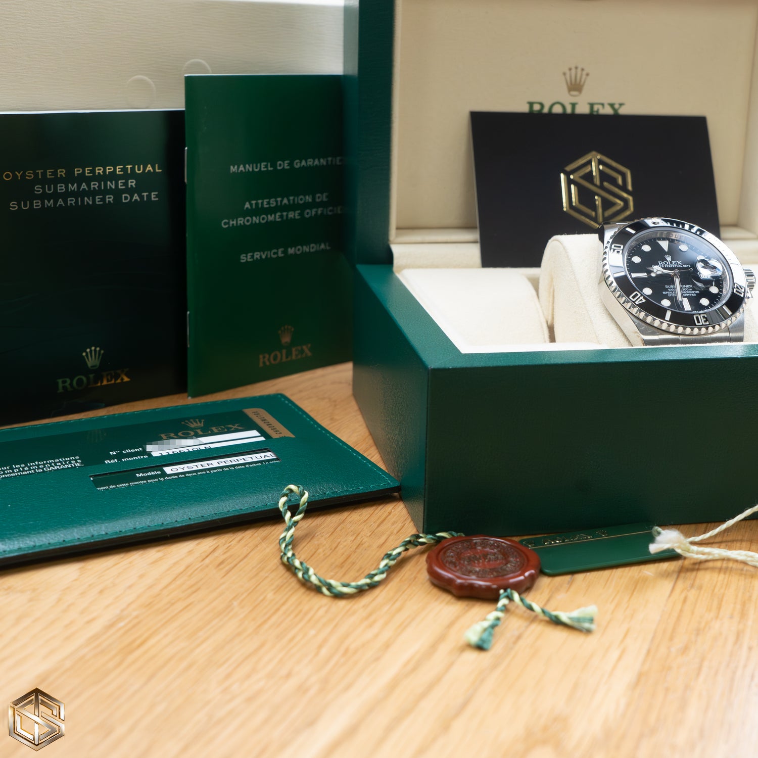 Rolex 116610LN Submariner Date Discontinued 40mm 2014 Full Set Watch