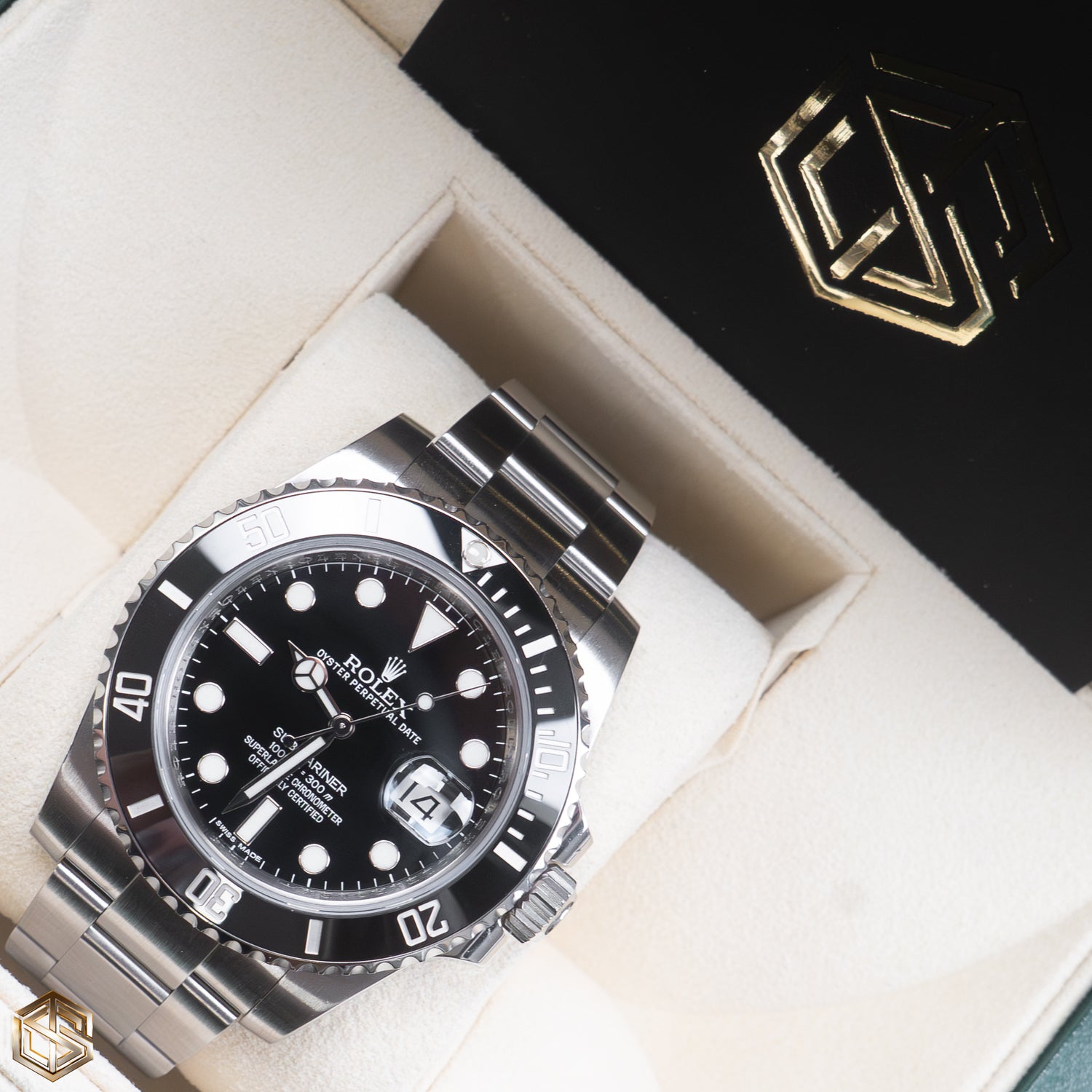 Rolex 116610LN Submariner Date Discontinued 40mm 2014 Full Set Watch