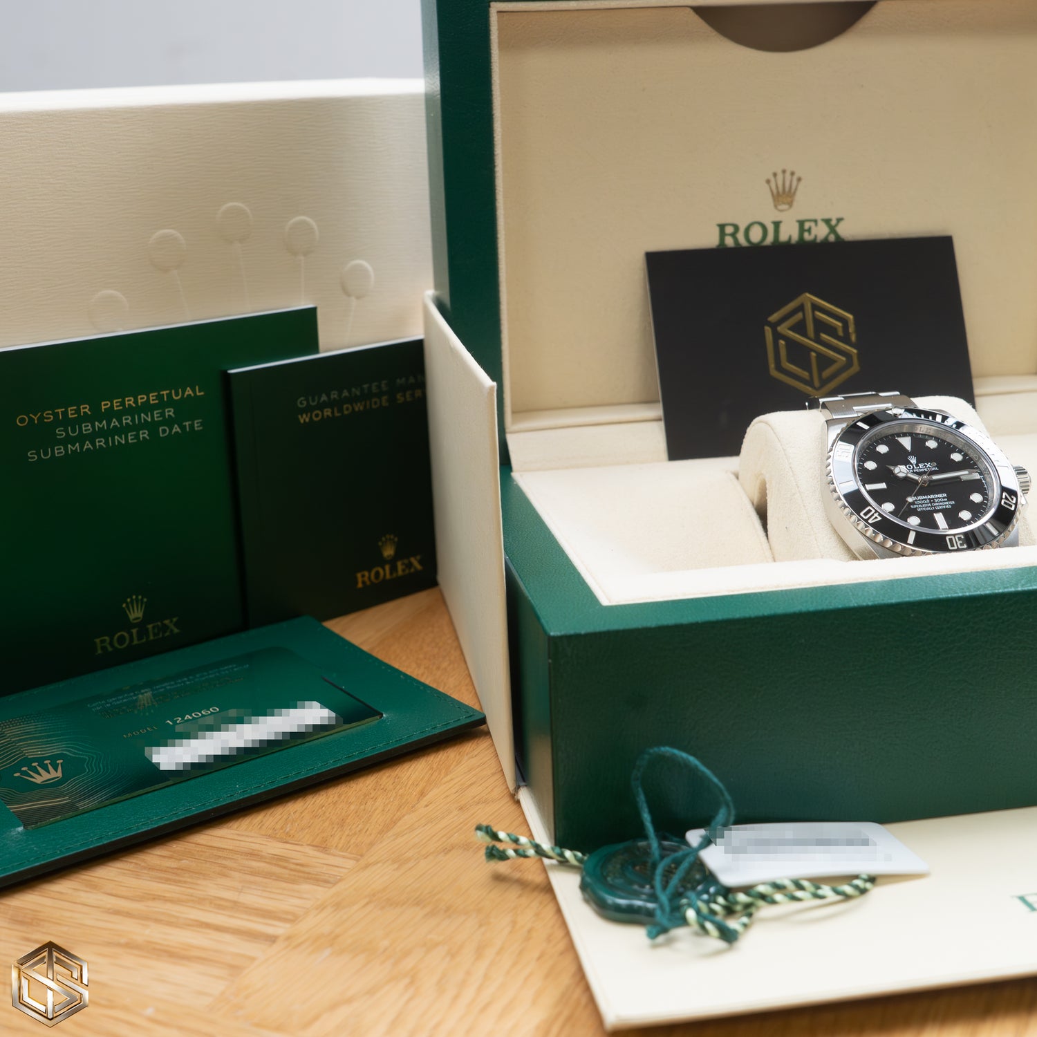 Rolex 124060 Submariner No Date 41mm 2020 Full Set Watch