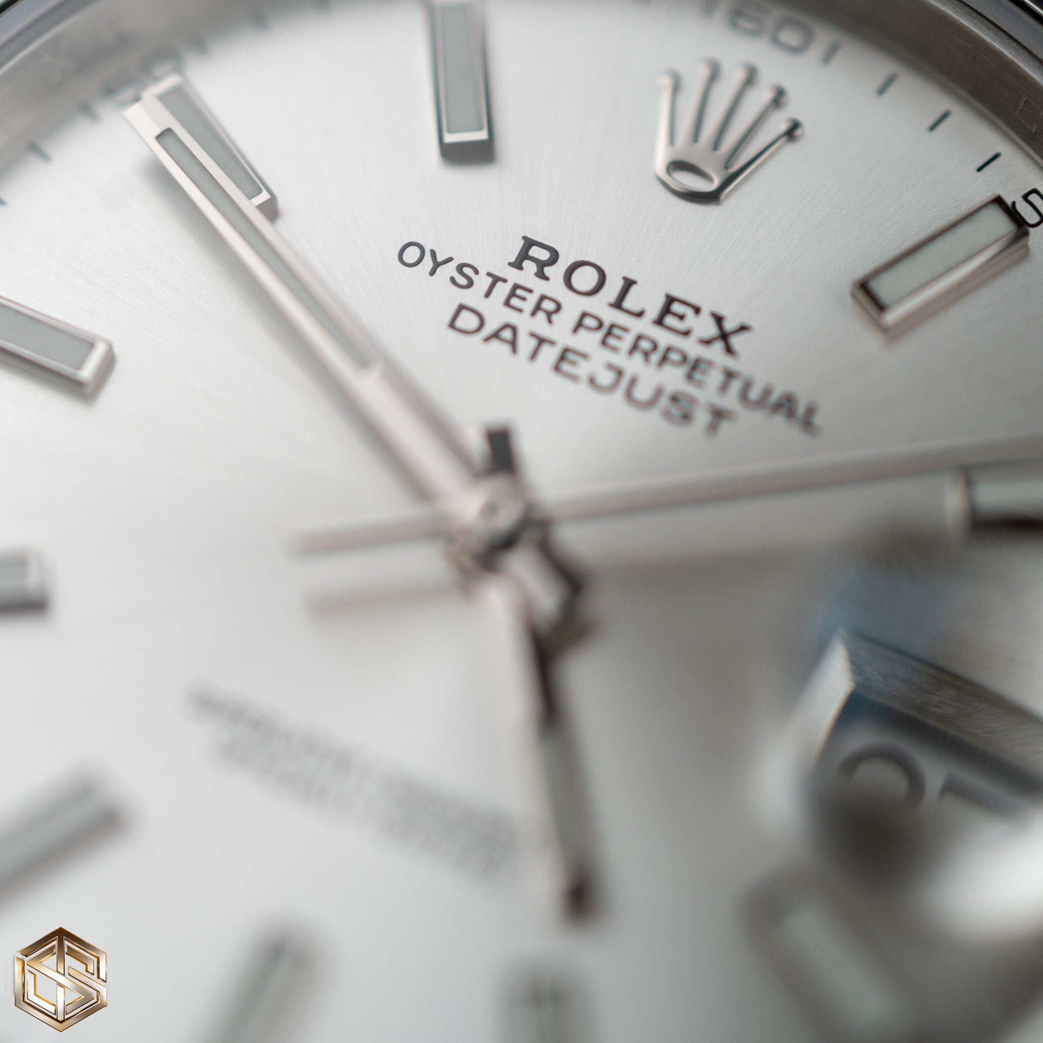 Rolex oyster perpetual datejust fake vs real hot sale