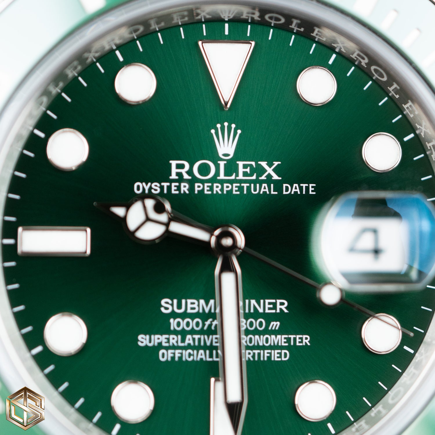 Rolex 116610LV Submariner Date Hulk 2016 UK Full Set Watch