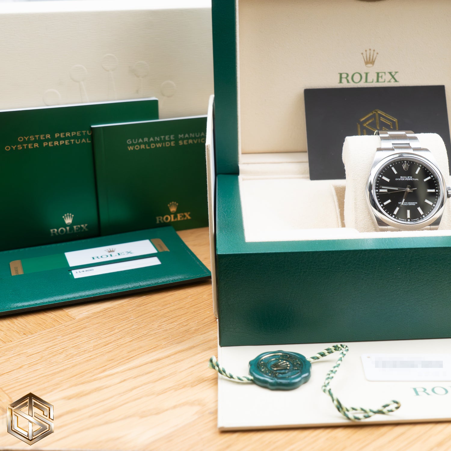 Rolex 114300 Oyster Perpetual 39 Rare Black Dial 2019 Full Set Watch