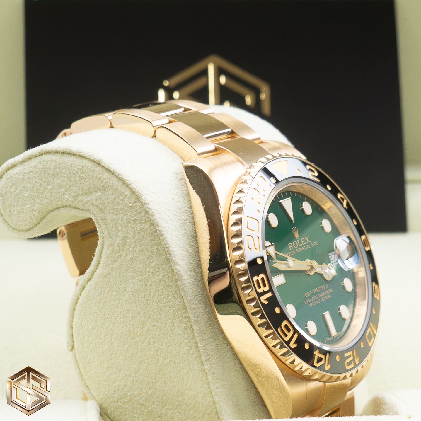 Rolex 116718LN GMT-Master II RARE Green Dial 2015 Serviced by Rolex 2024 Full Set Watch