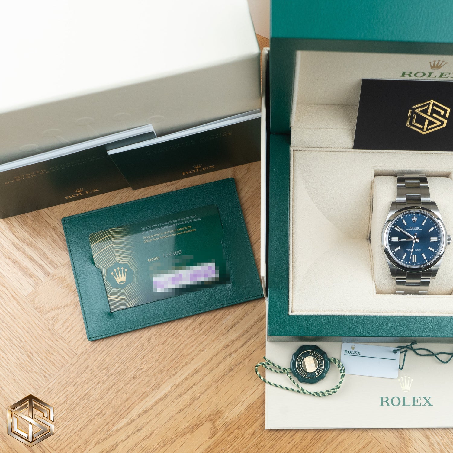 Rolex 124300 UNWORN Oyster Perpetual 41 Blue Dial 2021 Full Set Watch