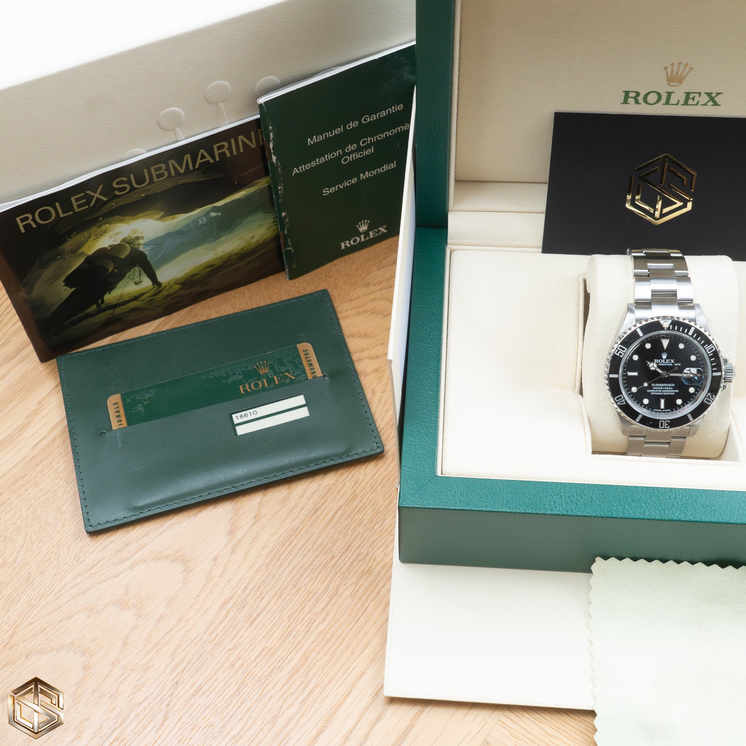 Rolex 16610 Submariner Date 40mm 2008 Watch