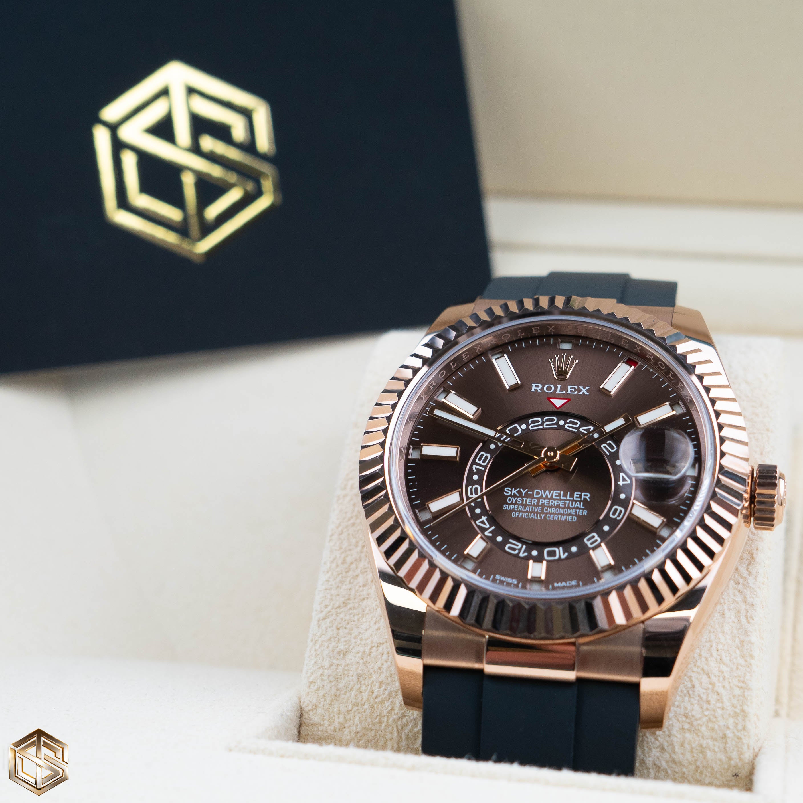 Sky dweller chocolate on sale dial