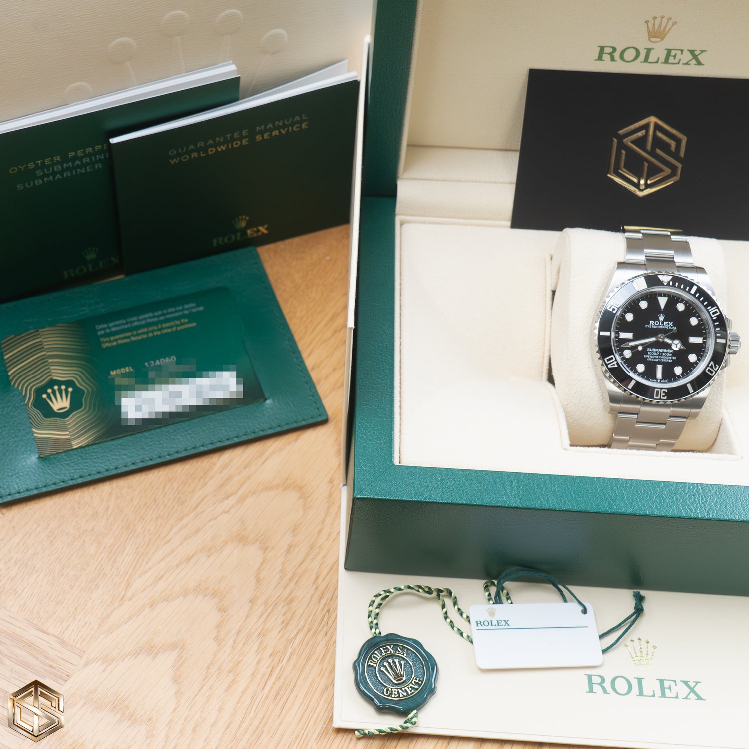 Rolex 124060 2024 UNWORN Submariner No Date 41mm Full Set Watch