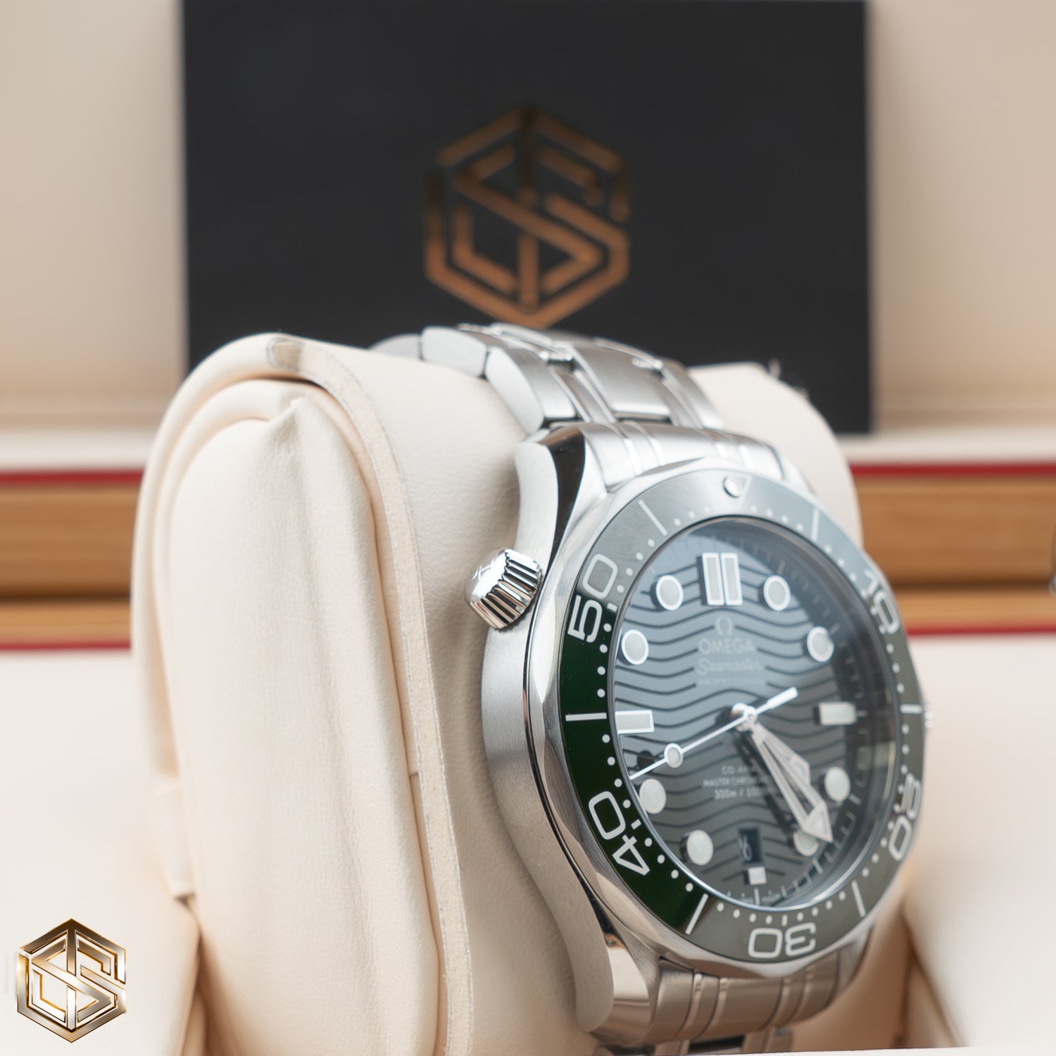 Omega 210.30.42.20.10.001 Seamaster Diver 300m Green Dial 2023 Watch