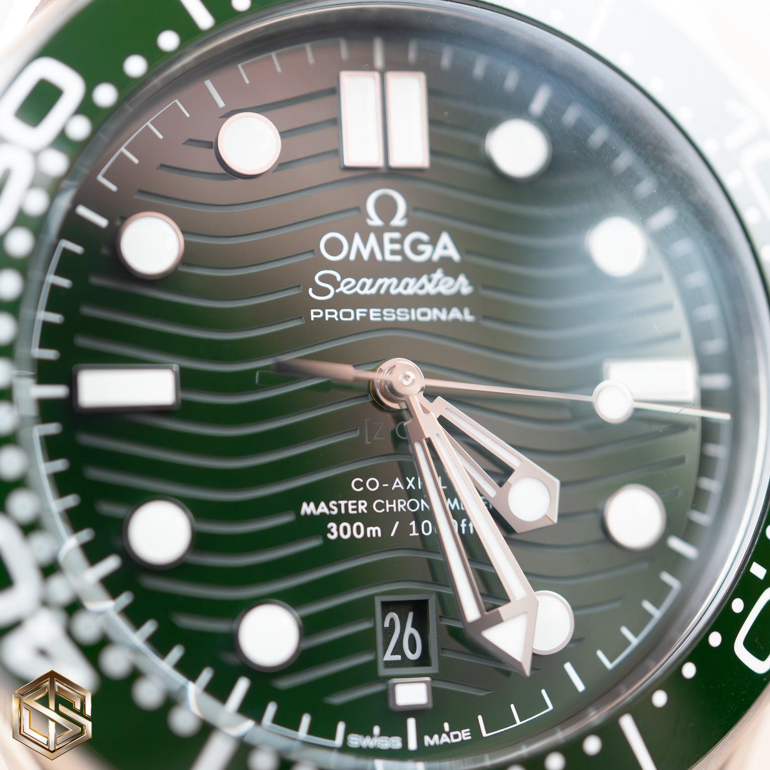 Omega 210.30.42.20.10.001 Seamaster Diver 300m Green Dial 2023 Watch