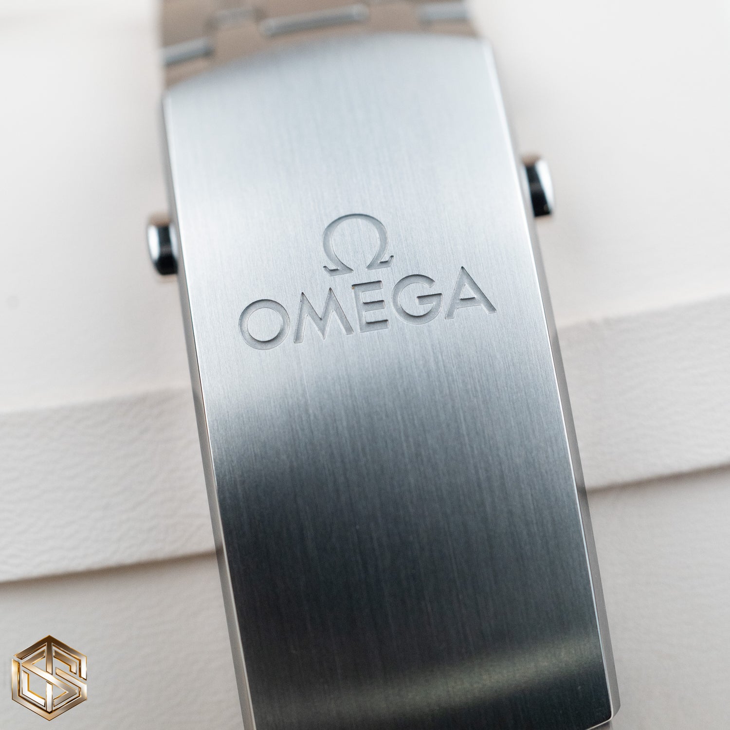 Omega 215.30.44.21.01.001 Seamaster Planet Ocean 600m 43.5mm 2017 Watch