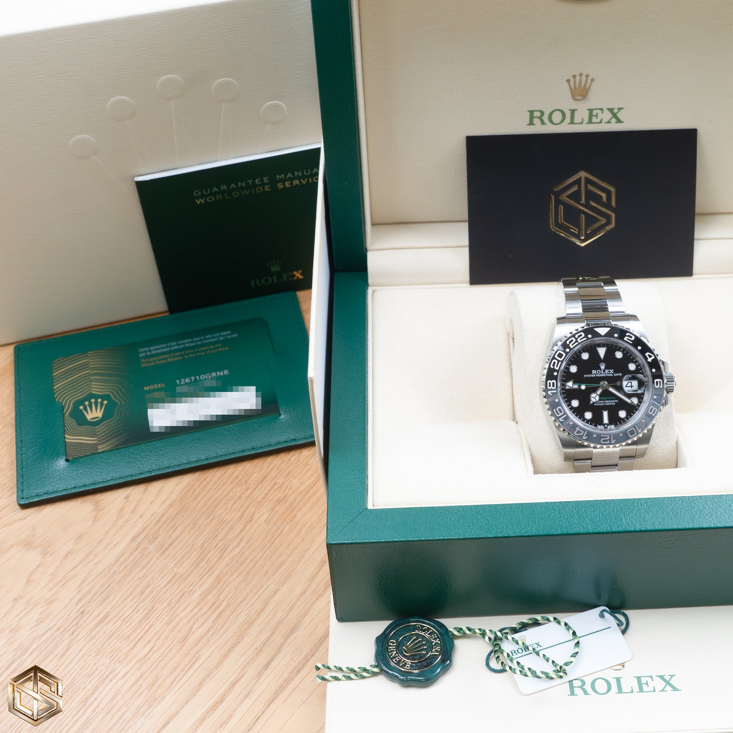 Rolex 126710GRNR 2024 NEW MODEL GMT-Master II 'Bruce Wayne' Oyster Full Set Watch