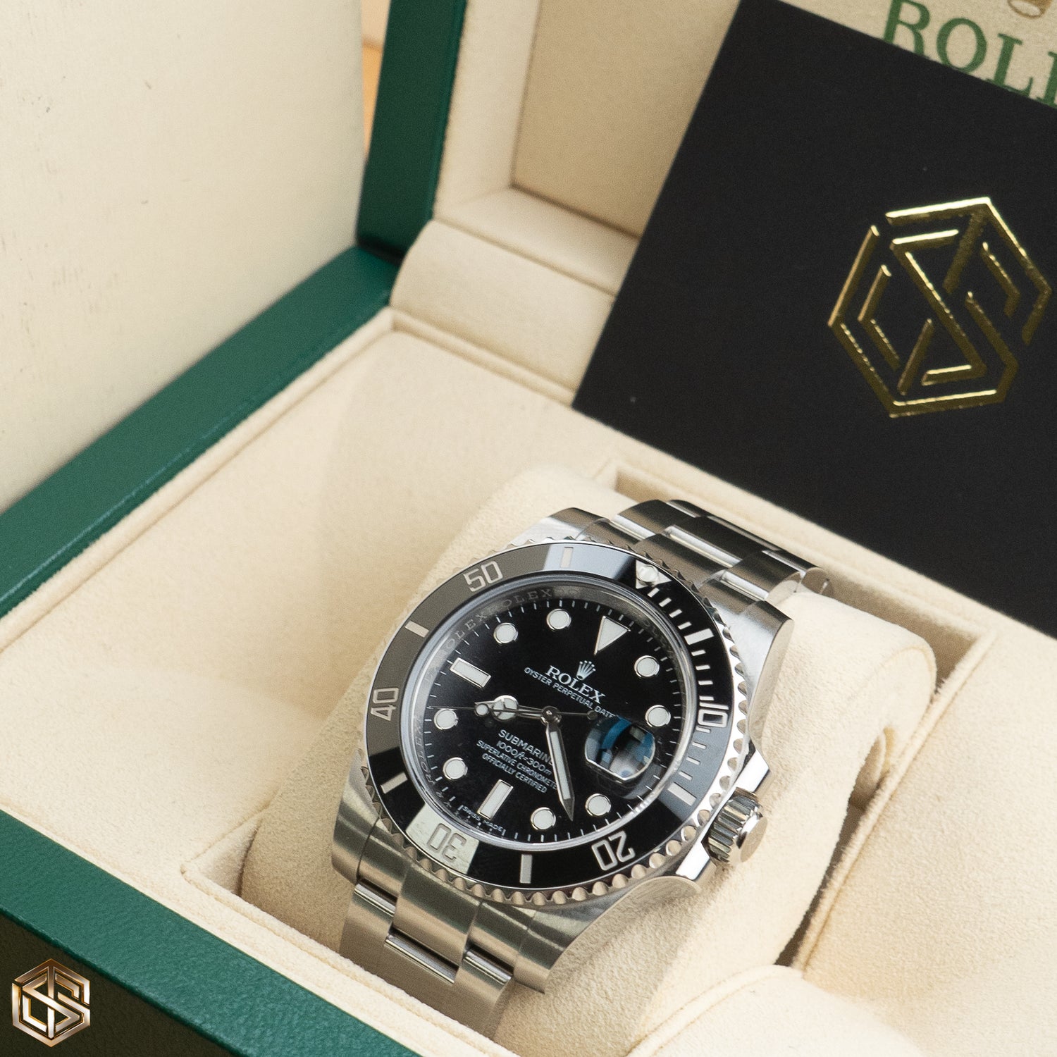 Rolex 116610LN UNWORN Submariner Date Discontinued 40mm 2018 Full Set Watch