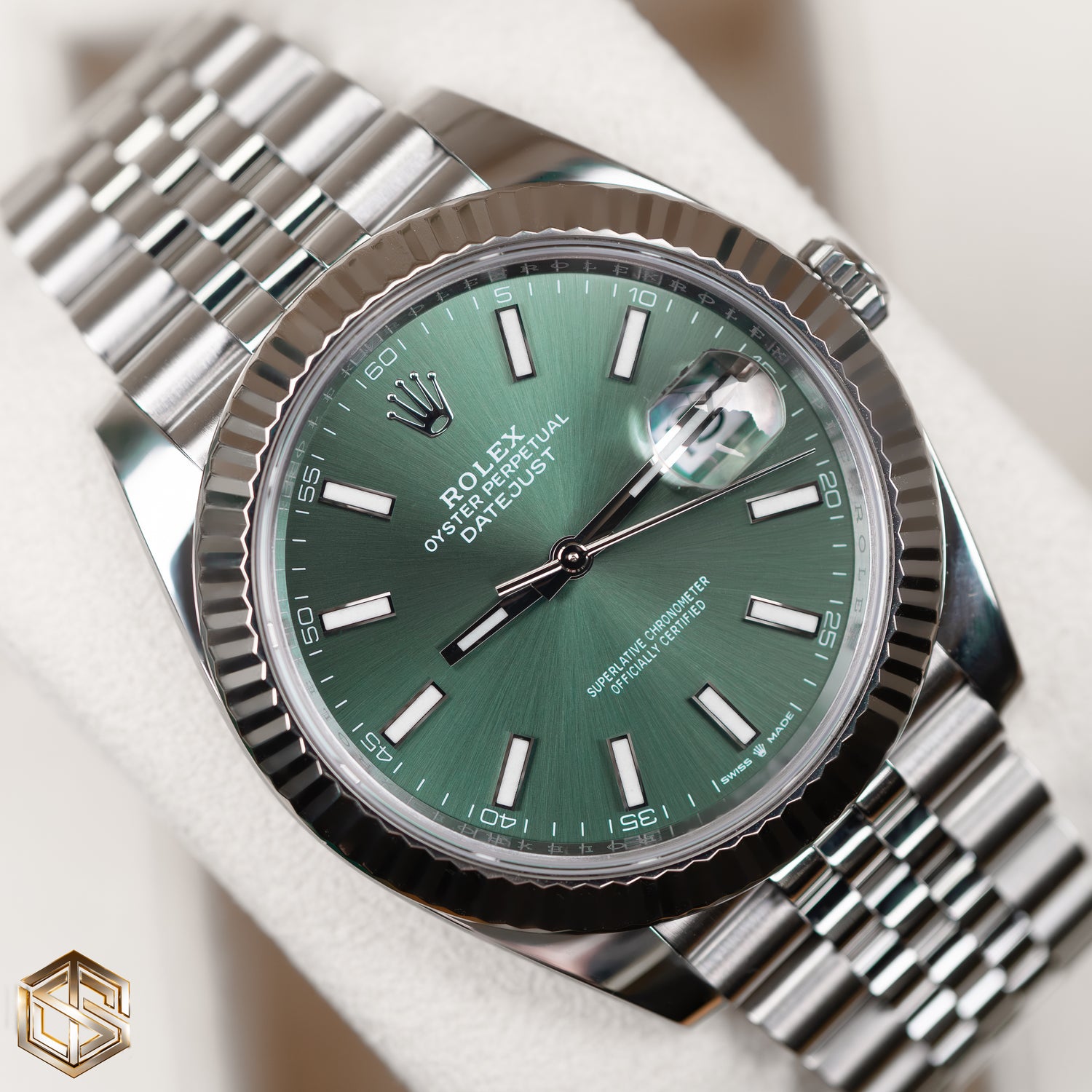 RESERVED* Rolex 126334 2023 Datejust 41 Mint Green Dial Jubilee Full Set Watch