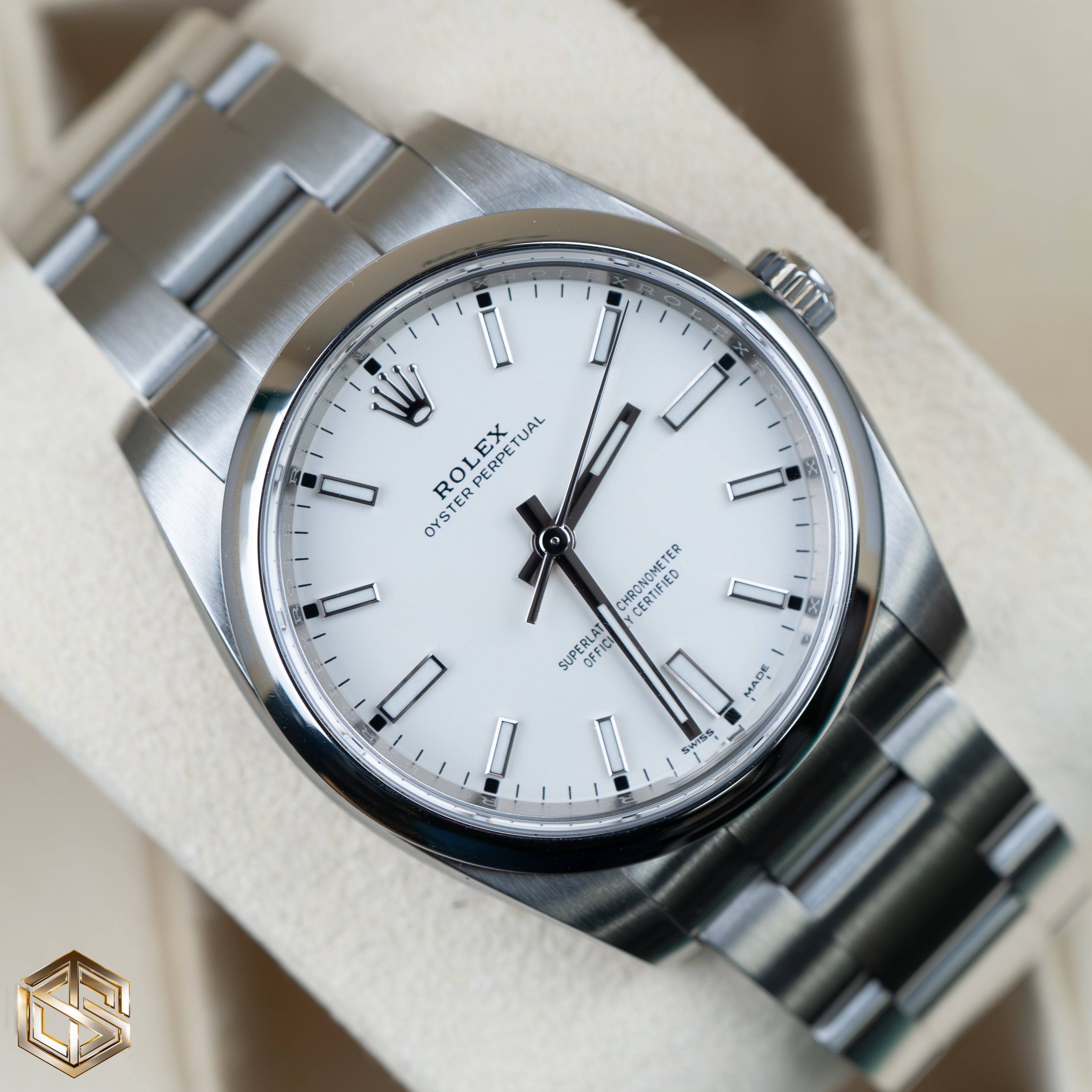 Oyster perpetual hotsell 36 white dial