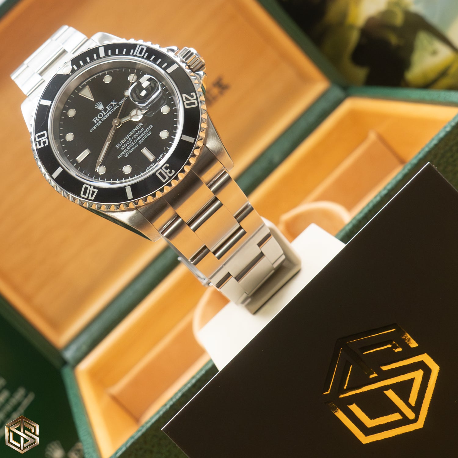 Rolex 16610 Submariner Date 40mm 2004 Serviced 2020 Watch