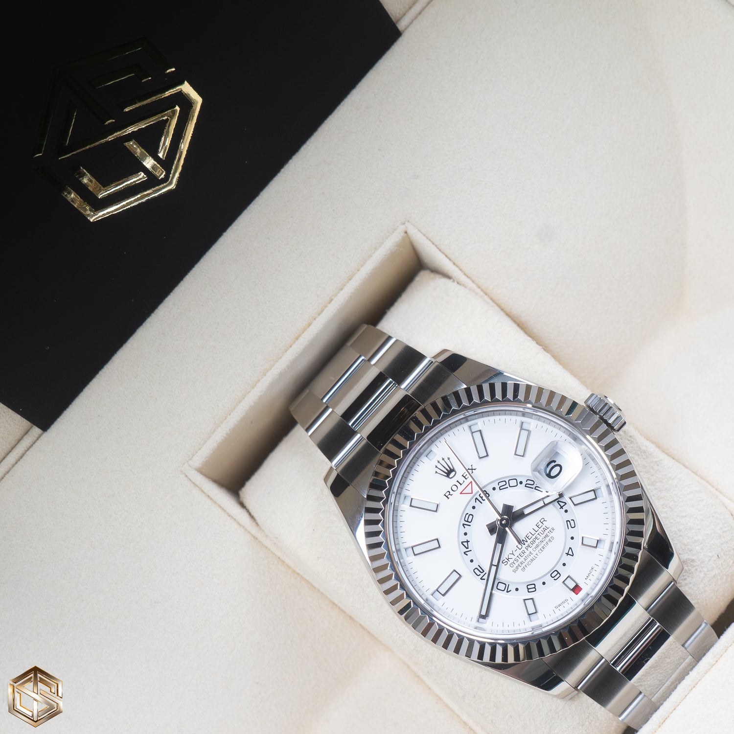 Rolex 326934 Sky-Dweller White Dial Oyster Bracelet 2019 Full Set Watch