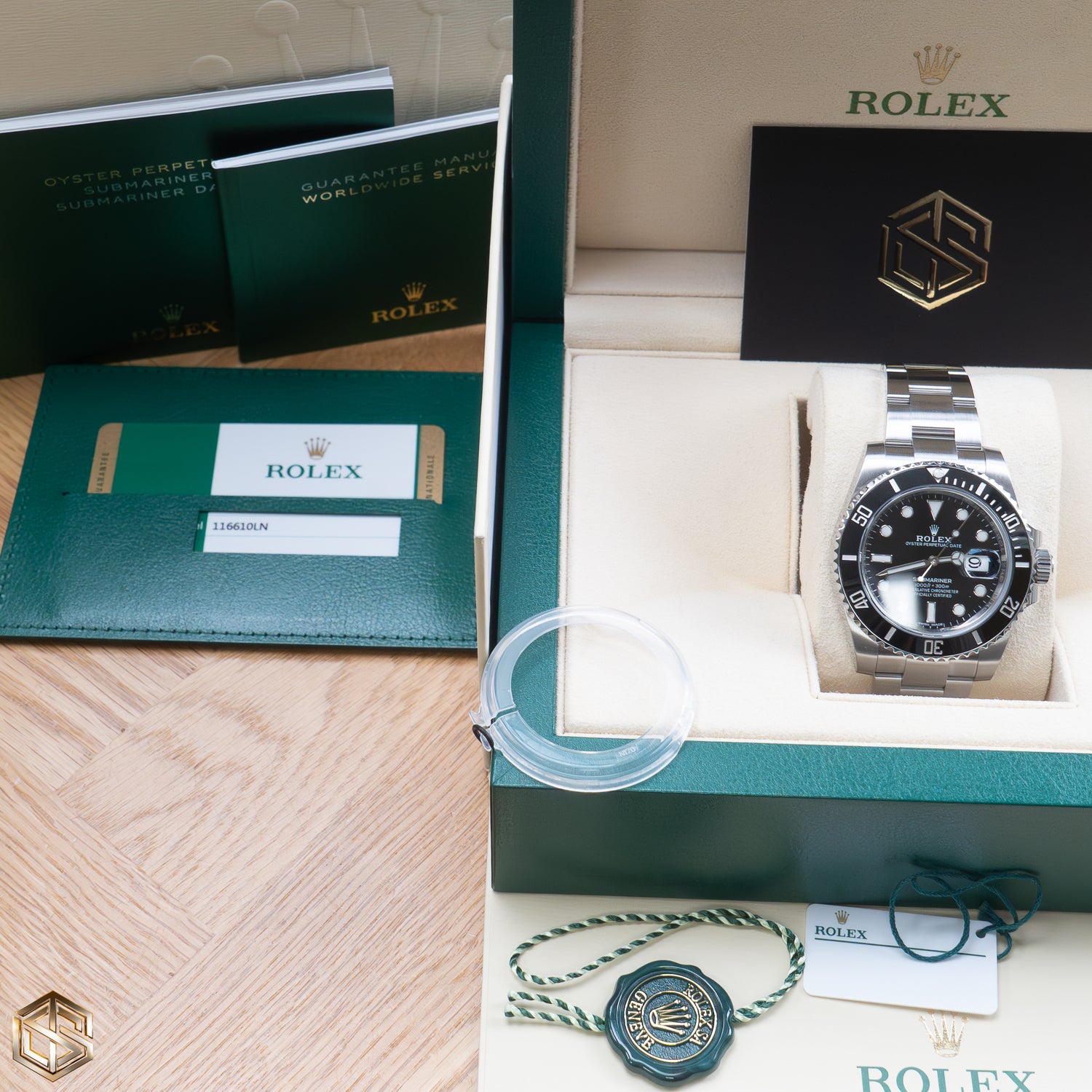 Rolex 116610LN Submariner Date Discontinued 40mm 2019 Full Set Watch