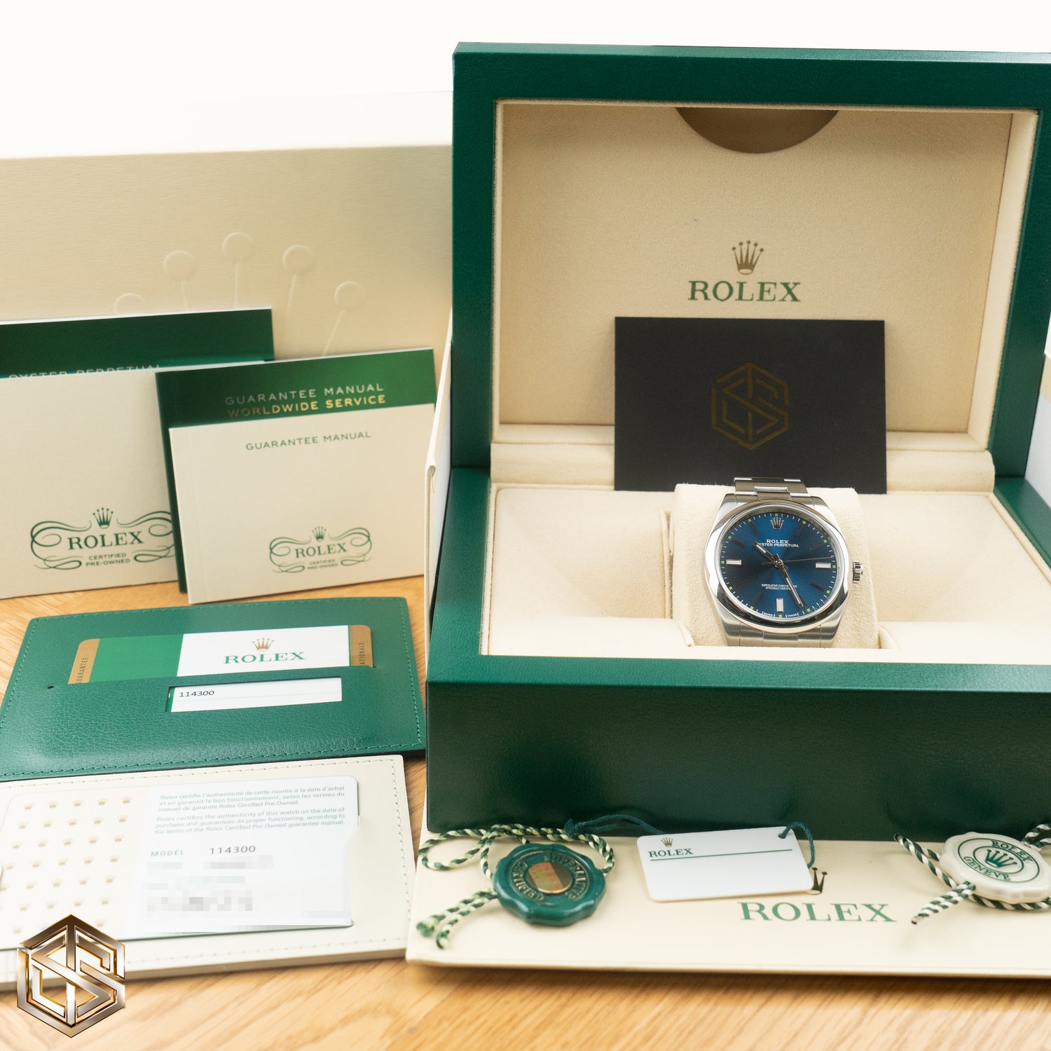 Rolex 114300 Oyster Perpetual 39 Rare Blue Dial 2018 Full Set Watch