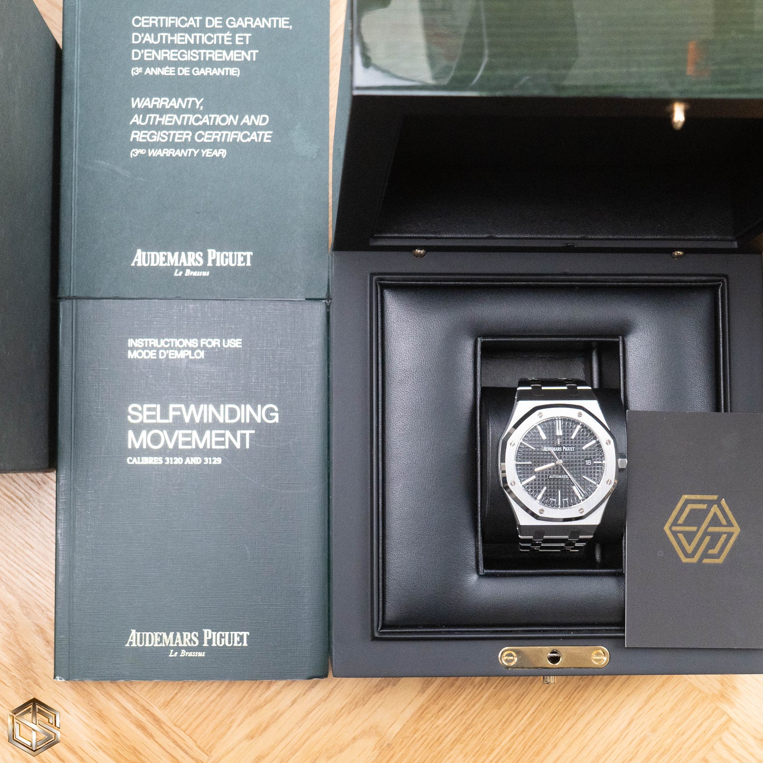 Audemars Piguet 15400ST.OO.1220ST.01 Royal Oak 41mm 2017 Watch