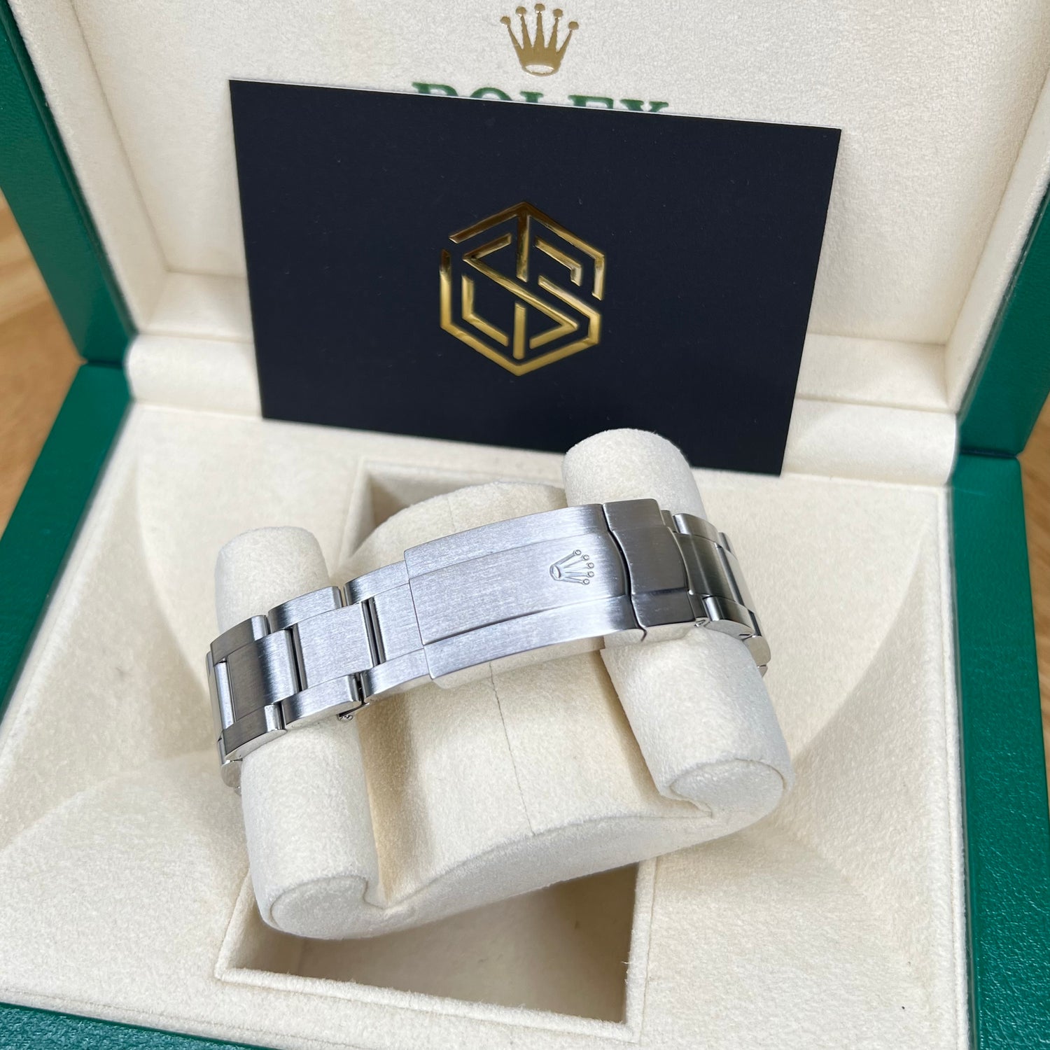 Rolex 116000 Oyster Perpetual 36 Rare 'White Grape' Dial 2018 Full Set Watch - SwissTimepieces