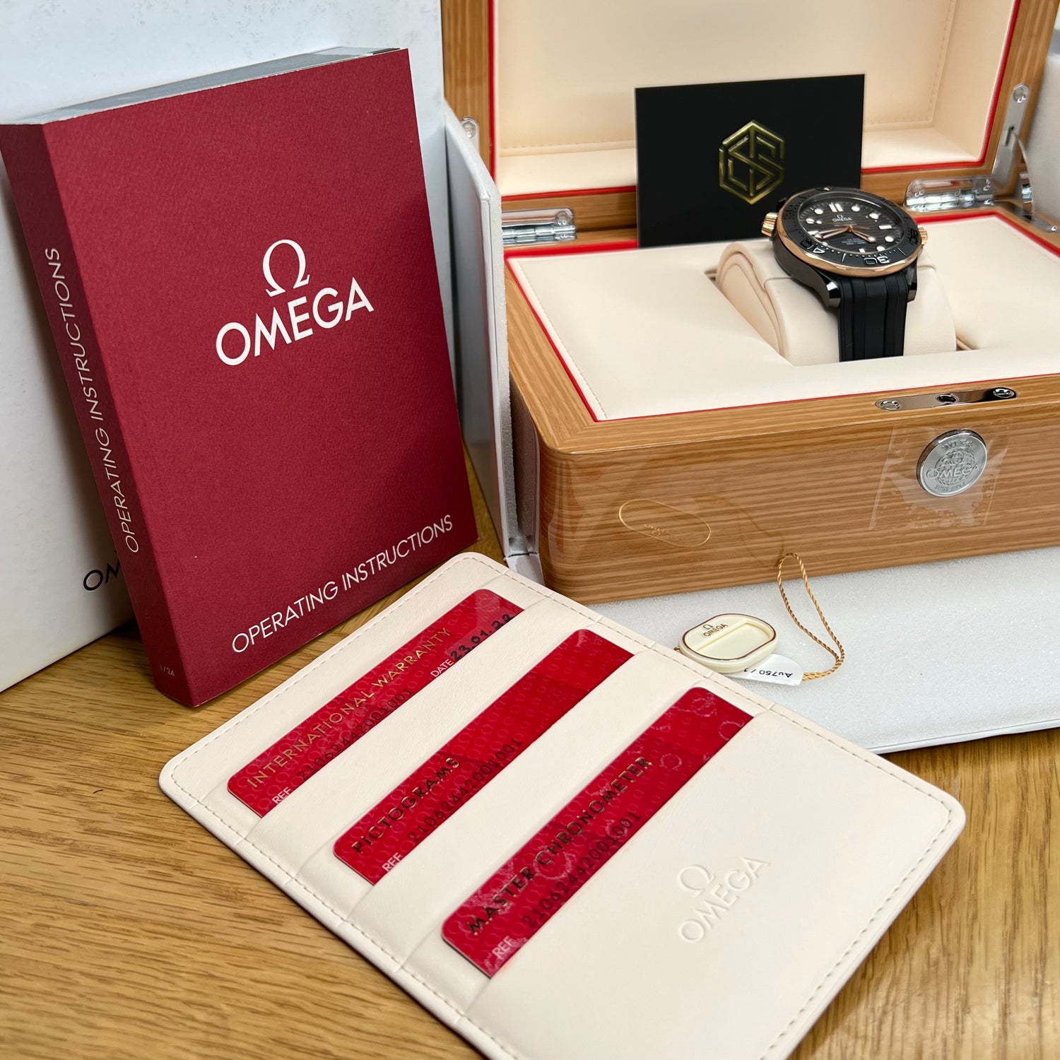 Omega seamaster 2024 300 black ceramic