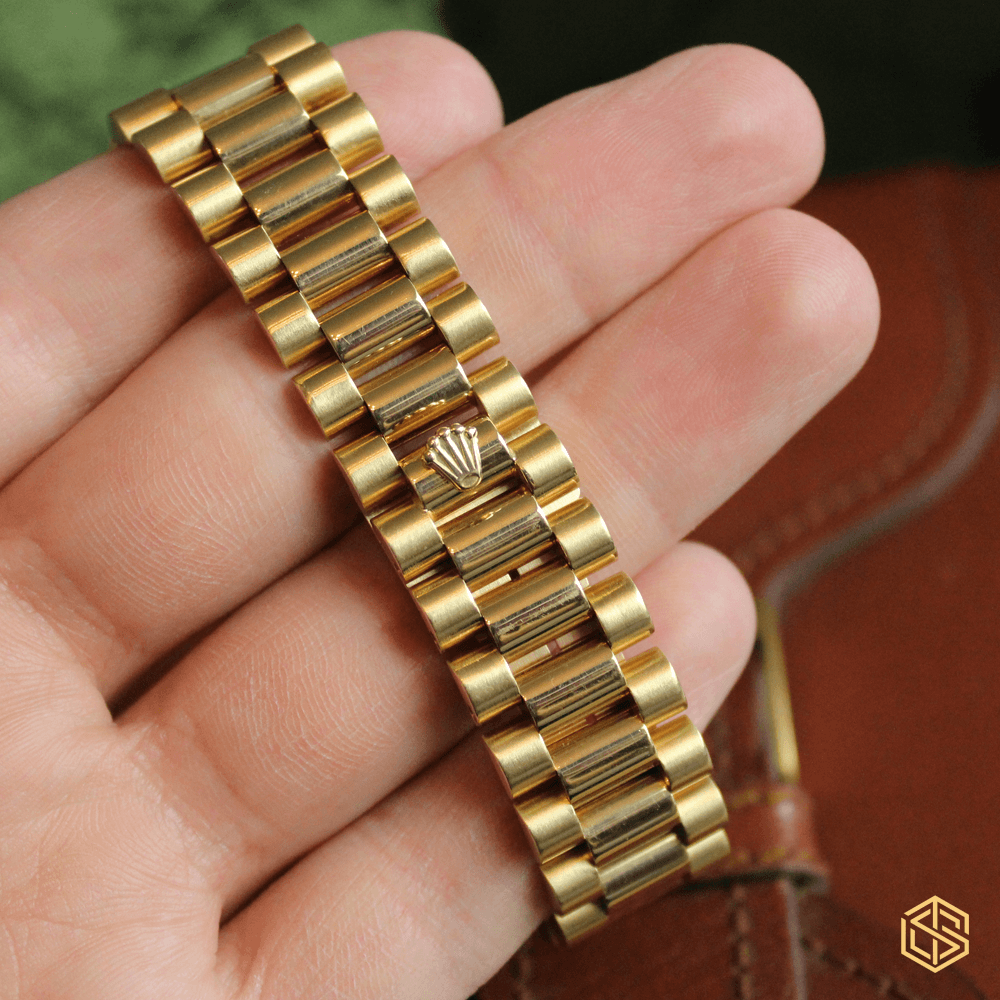 Rolex Day-Date 18238 18K Yellow Gold Roman Numerals