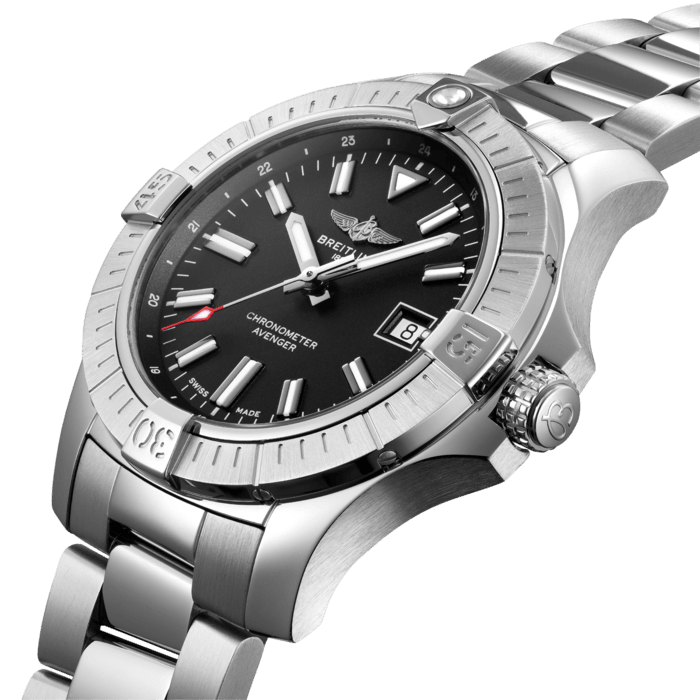 BREITLING AVENGER AUTOMATIC 43 A17318101B1A1