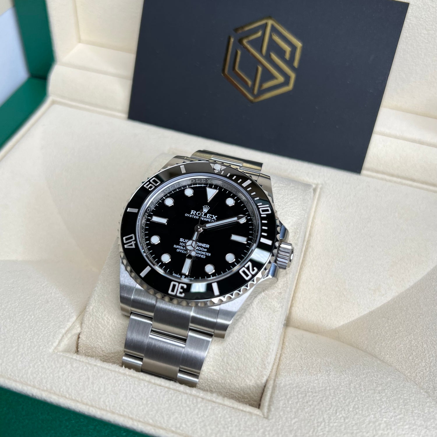 Rolex Submariner No Date 124060 Unworn 2021 Full Set Watch - SwissTimepieces