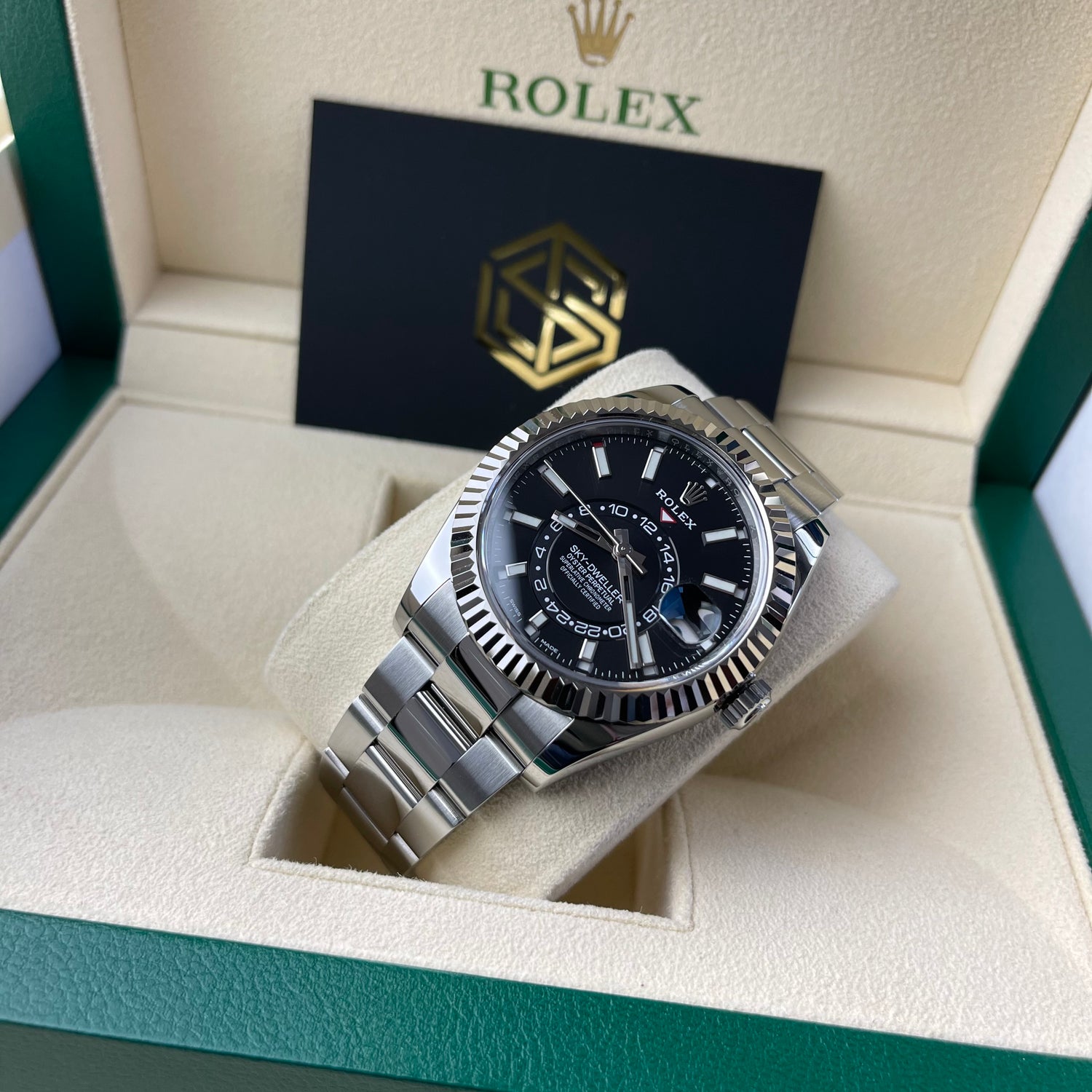 Rolex Sky-Dweller Black Dial 326934 Mint Condition 2019 Full Set Watch