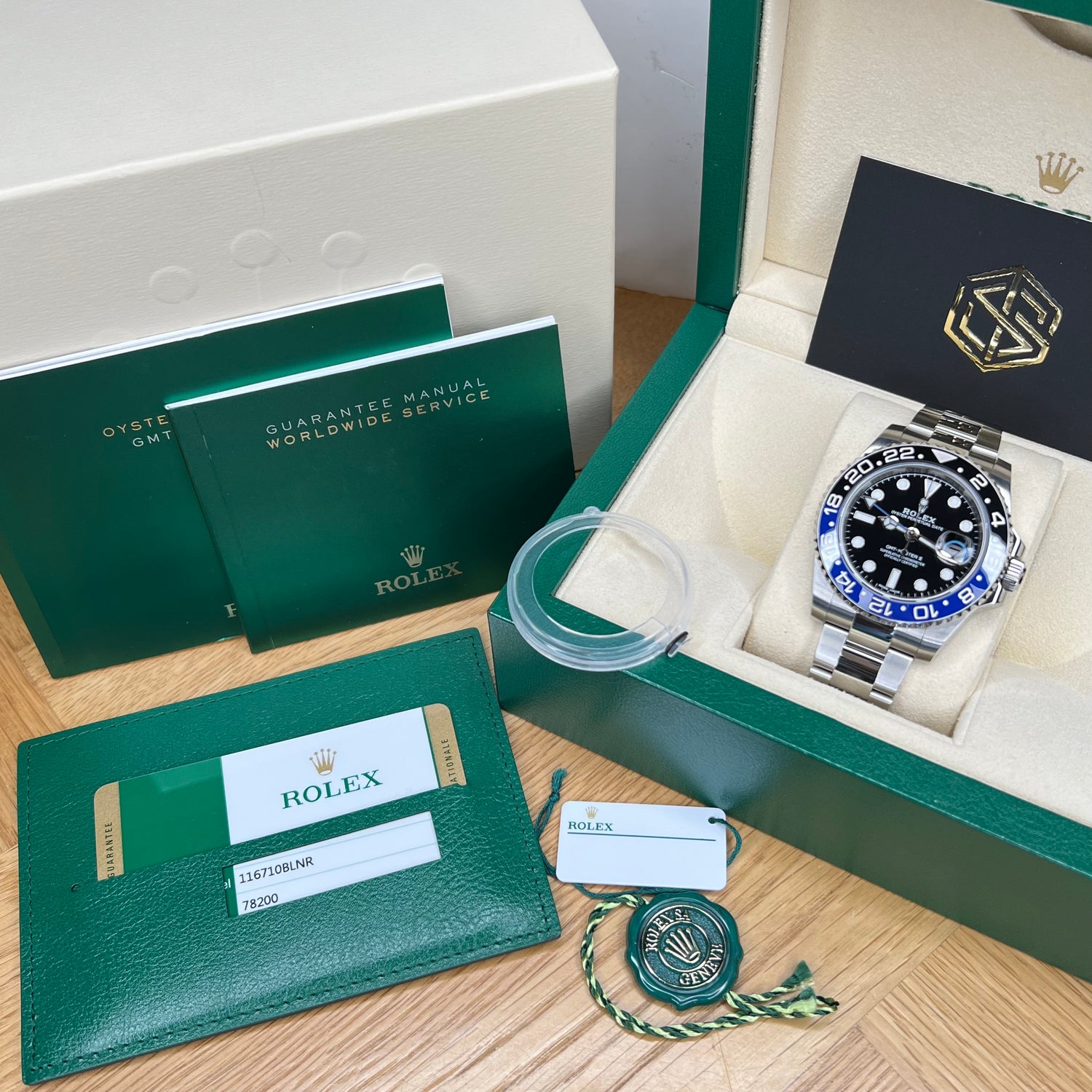 Rolex 116710BLNR GMT-Master II 'Batman' Oyster 2016 Full Set Watch - SwissTimepieces