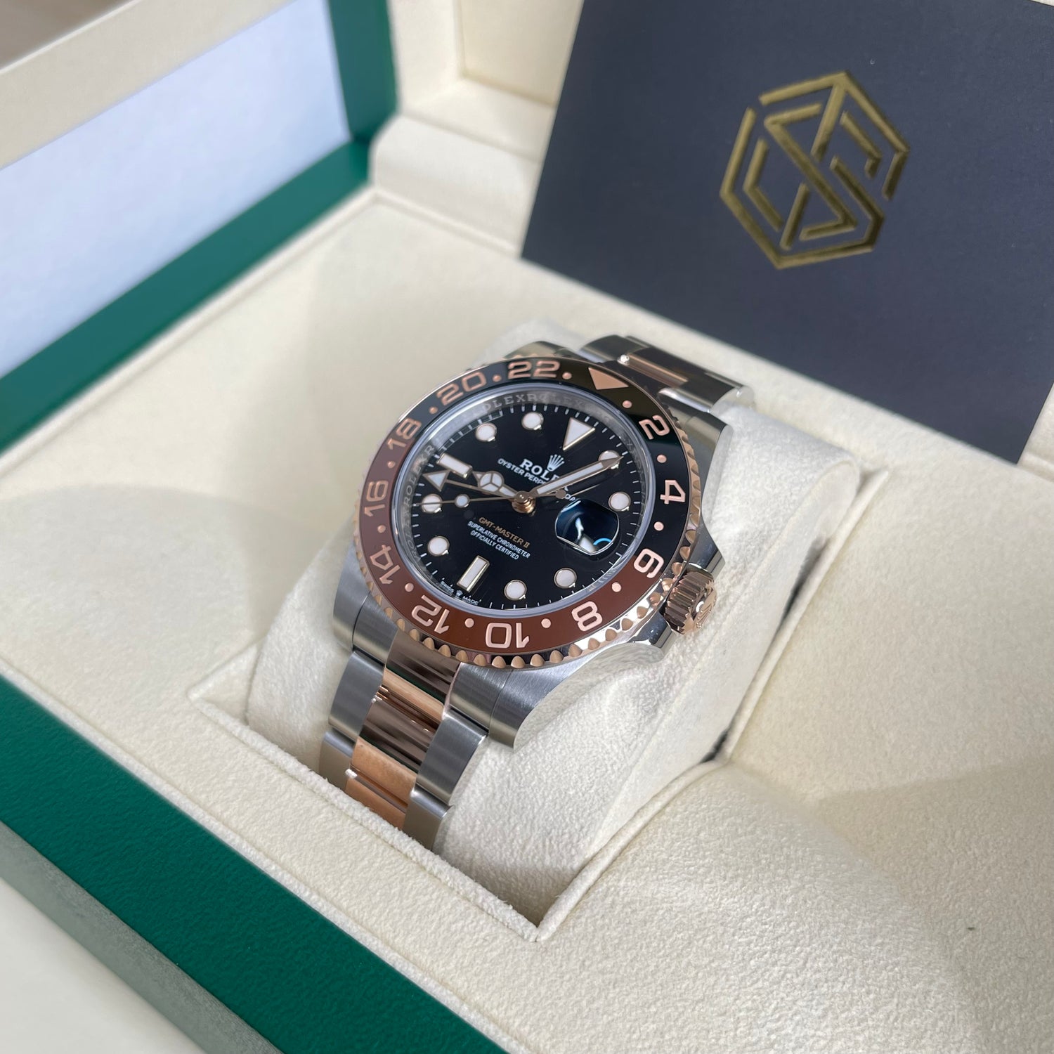 Rolex GMT-Master II 126711CHNR Root Beer 2021 Mint Condition Full Set Watch