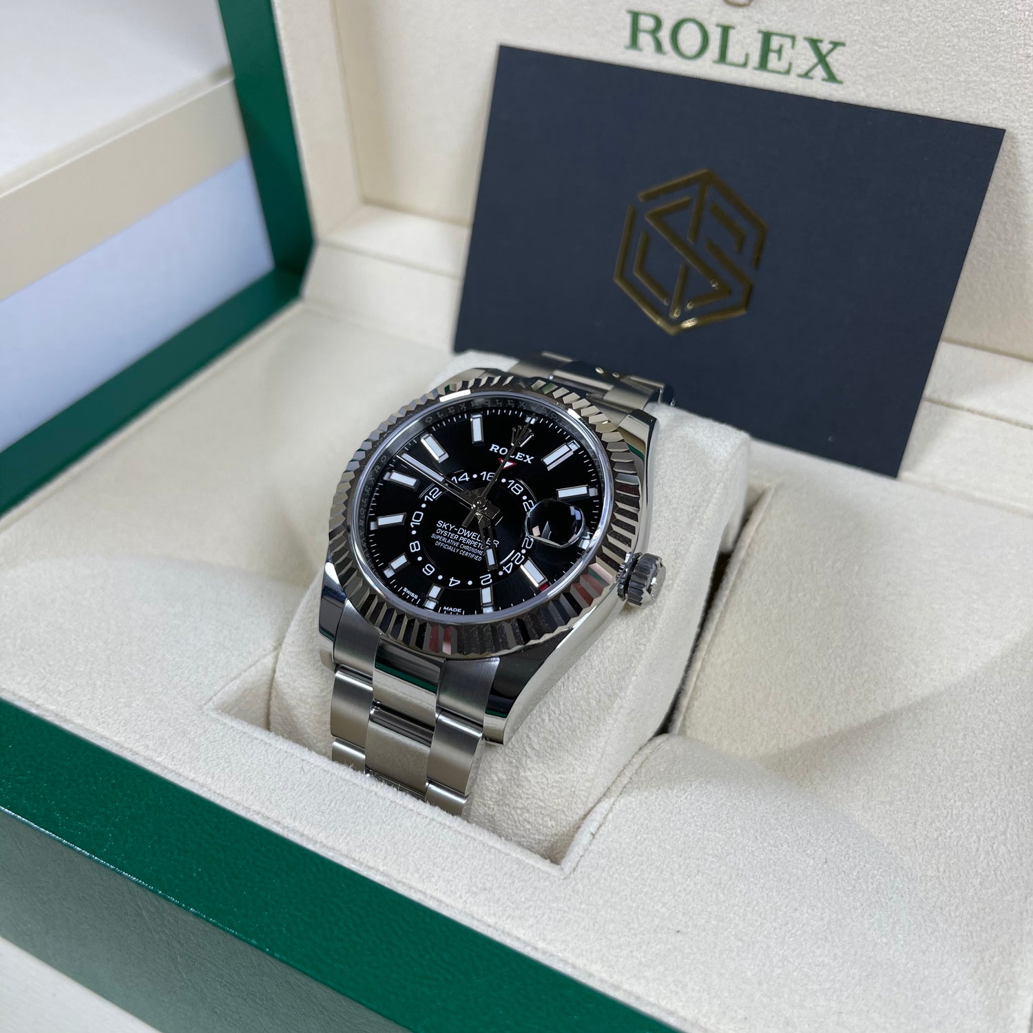 Rolex Sky-Dweller Black Dial 326934 Brand New 2021 Watch