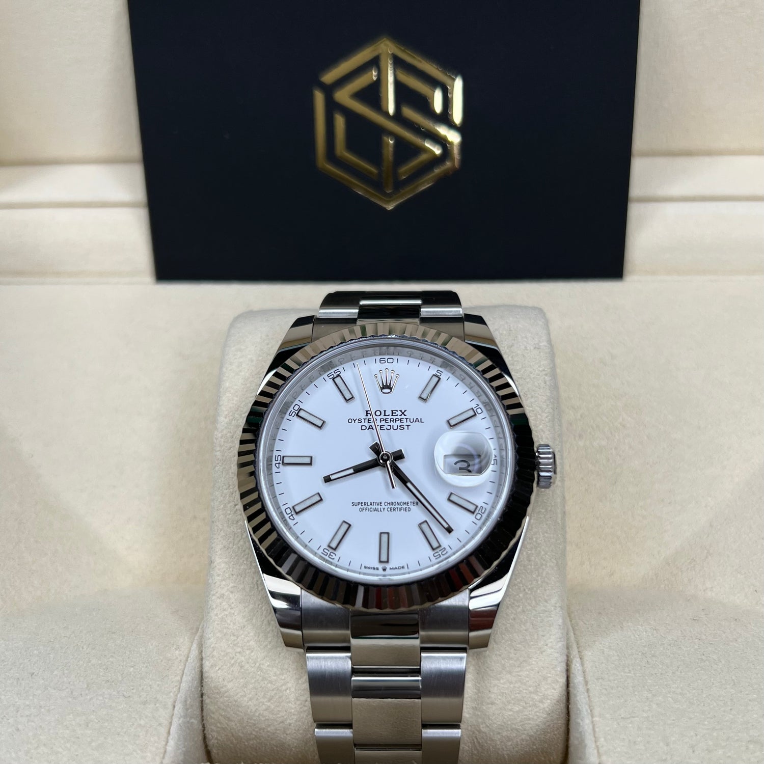 Rolex 126334 Datejust 41 White Baton Dial Oyster 2020 Full Set Watch - SwissTimepieces