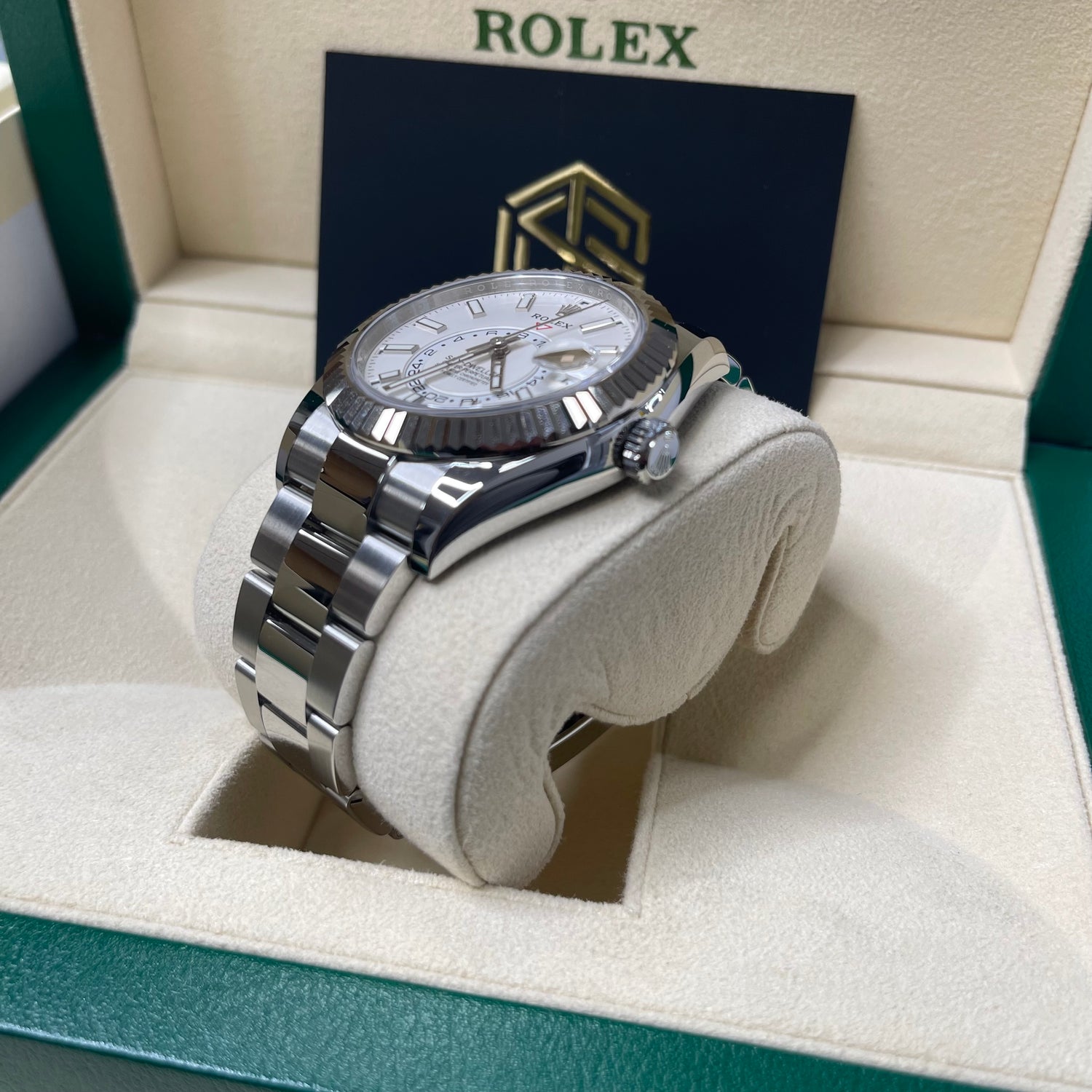 Rolex Sky-Dweller White Dial 326934 2021 Mint Condition Full Set Watch