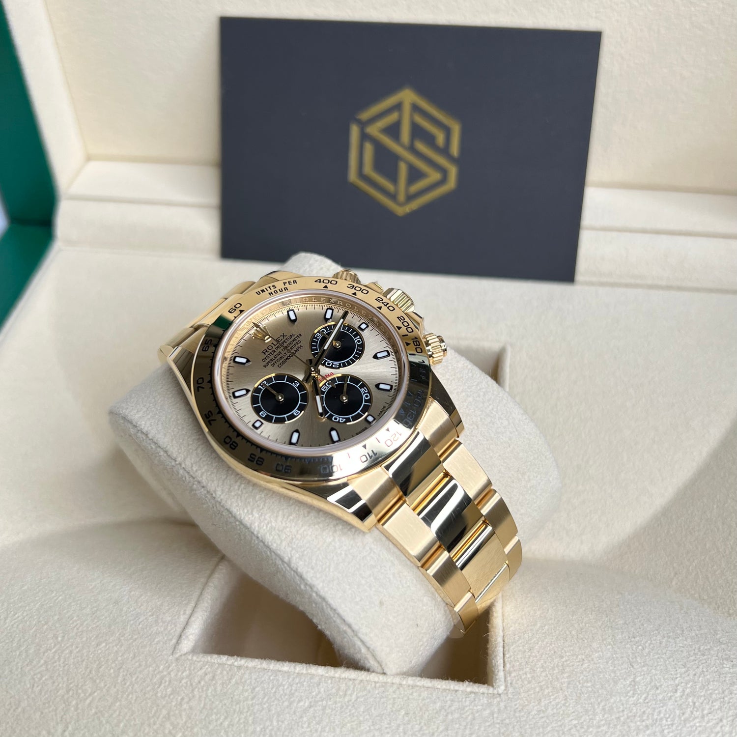 Rolex 116508 Cosmograph Daytona Yellow Gold Pikachu 2022 Full