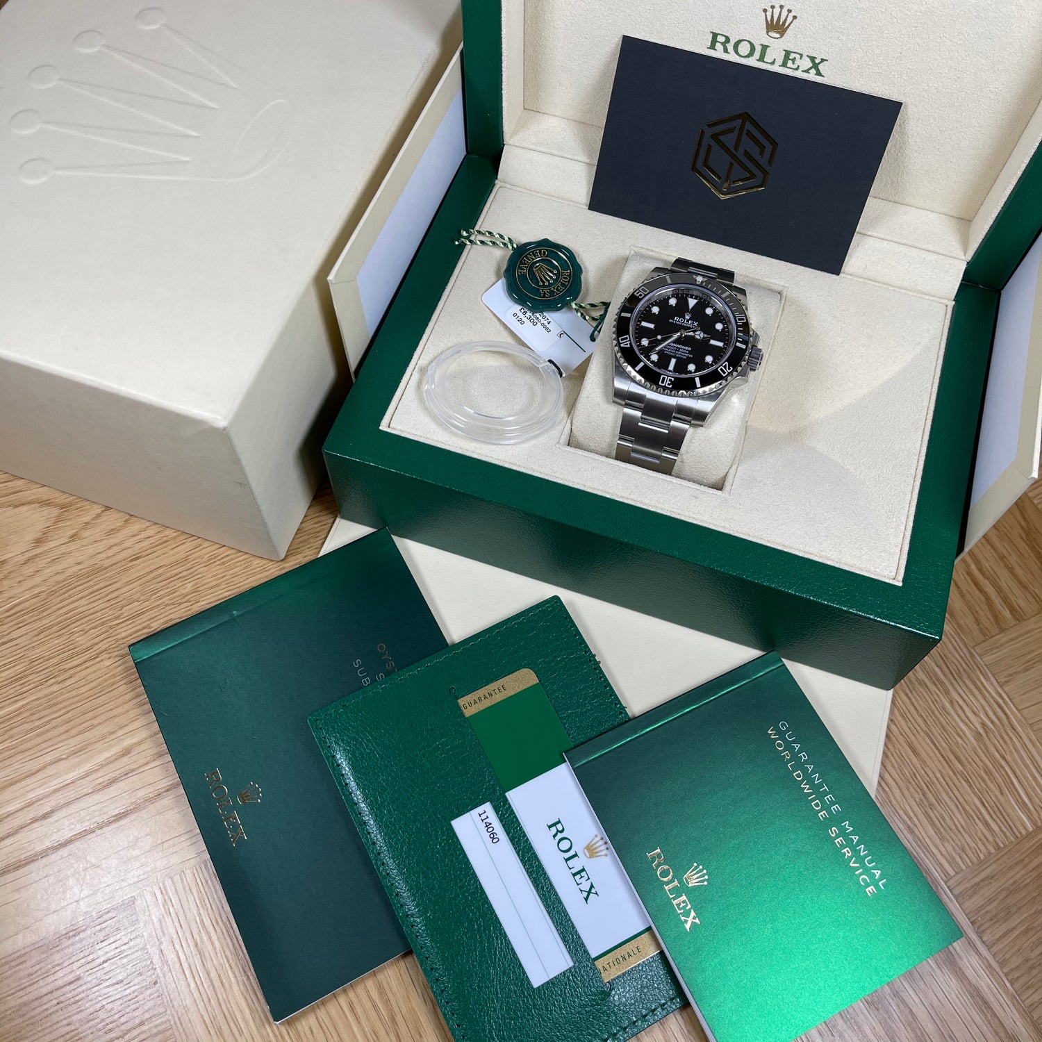 Rolex Submariner No Date 114060 2020 Full Set Watch - SwissTimepieces