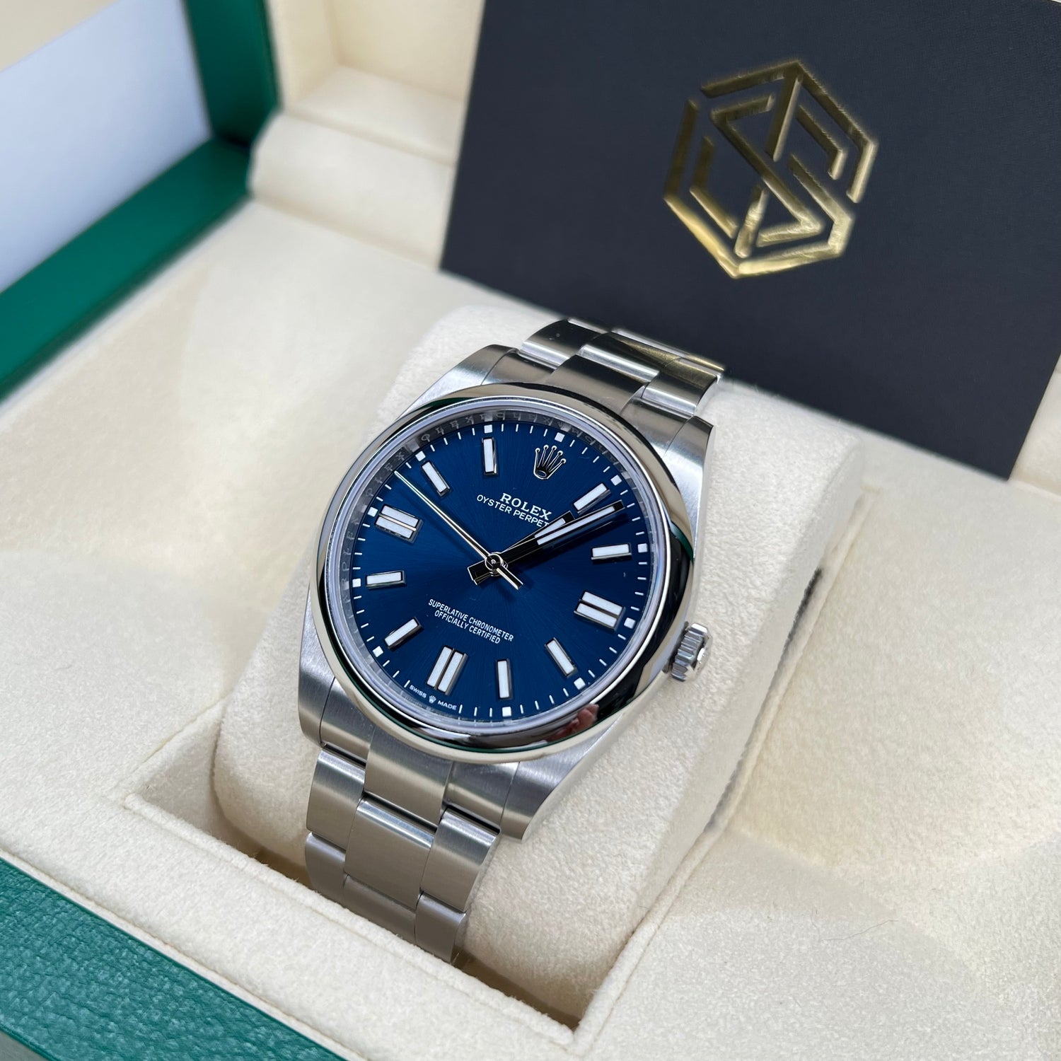 Rolex 124300 Oyster Perpetual 41 Blue Dial 2023 Full Set Watch - SwissTimepieces