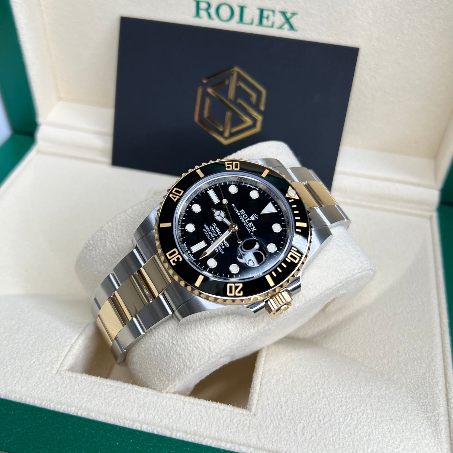 Submariner date bicolor sale