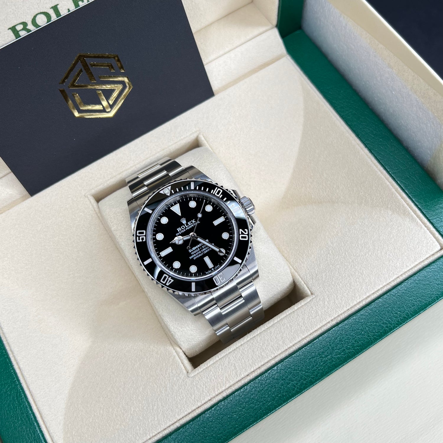 Rolex Submariner No Date 124060 2020 Full Set Watch - SwissTimepieces