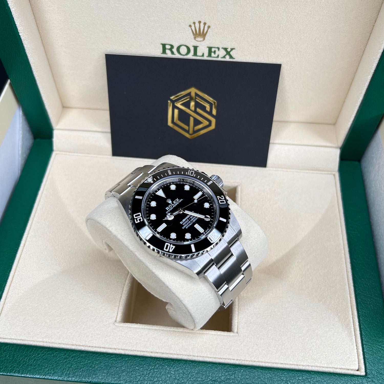 Rolex Submariner No Date 124060 2020 Full Set Watch - SwissTimepieces