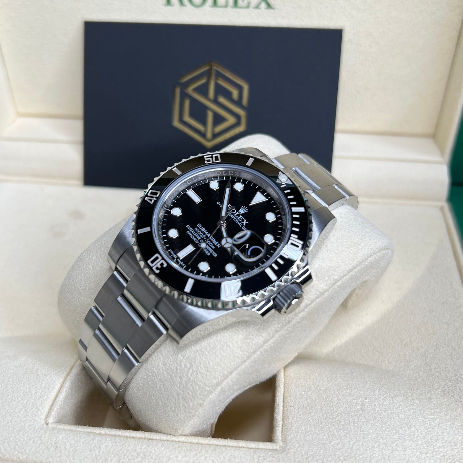 Rolex submariner 40mm discount discontinued