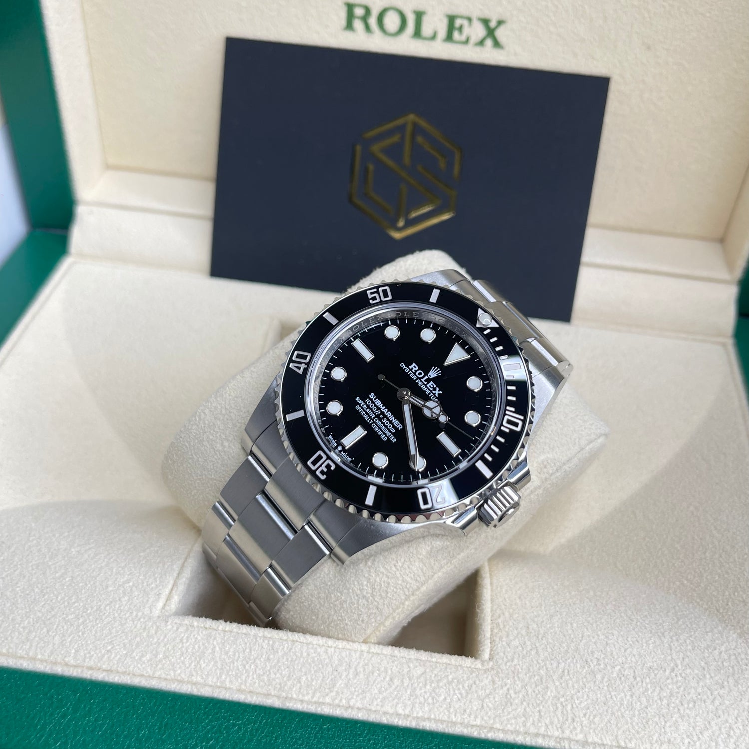 Rolex Submariner No Date 124060 2022 Unworn Full Set Watch