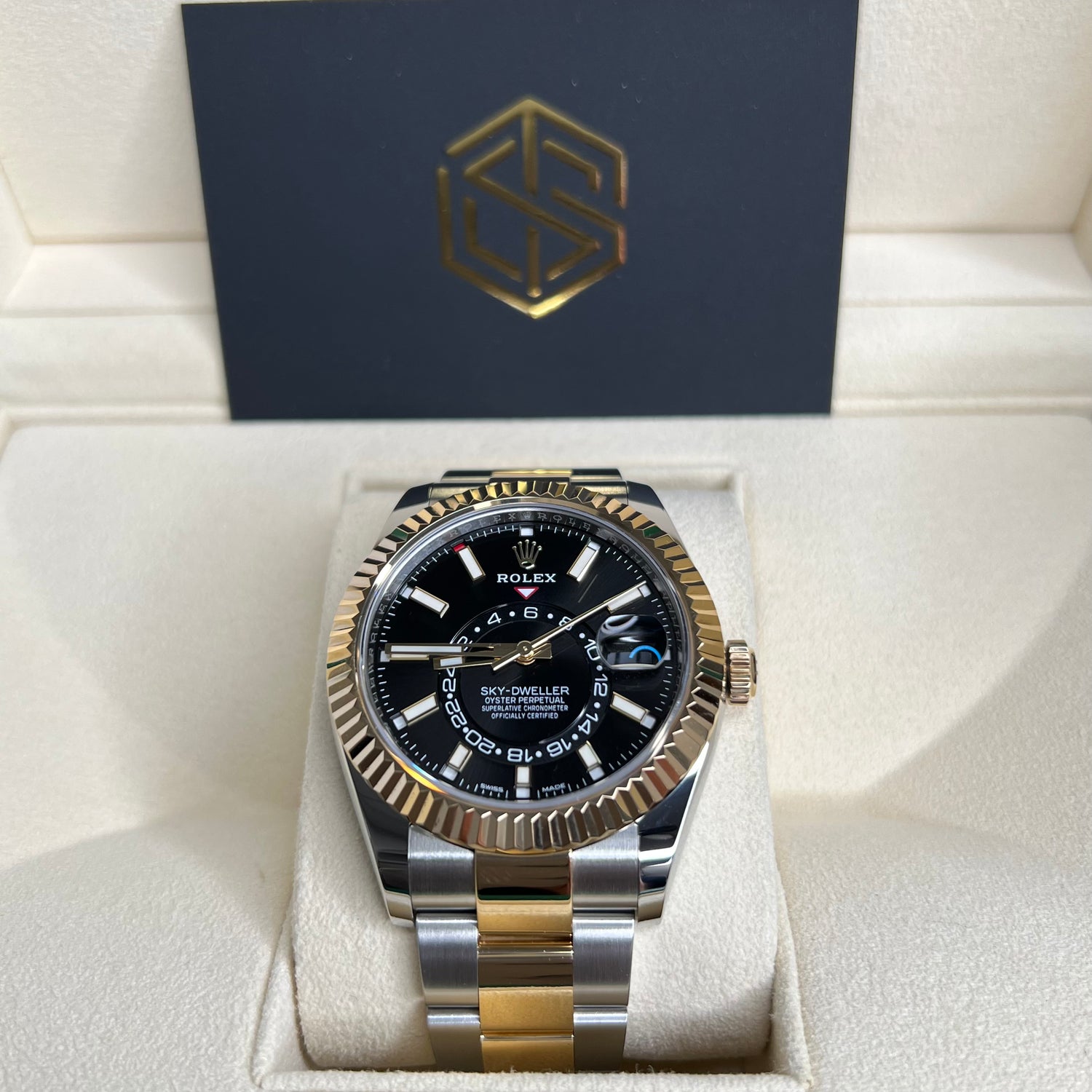 Rolex bi clearance metal sky dweller